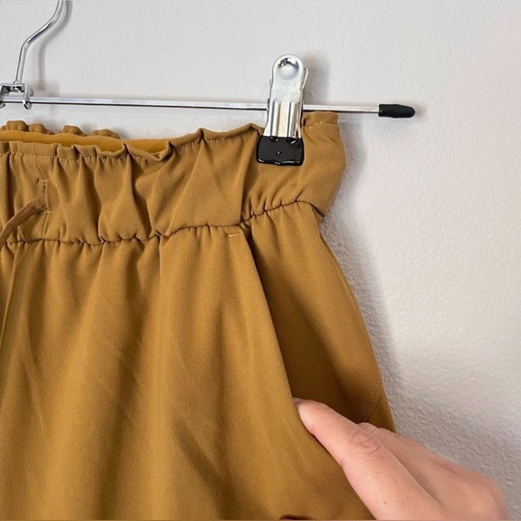 Lululemon Spiced Bronze High-Waist Cropped Pants – Elastic Waist – Size 4 - Picture 7 of 11